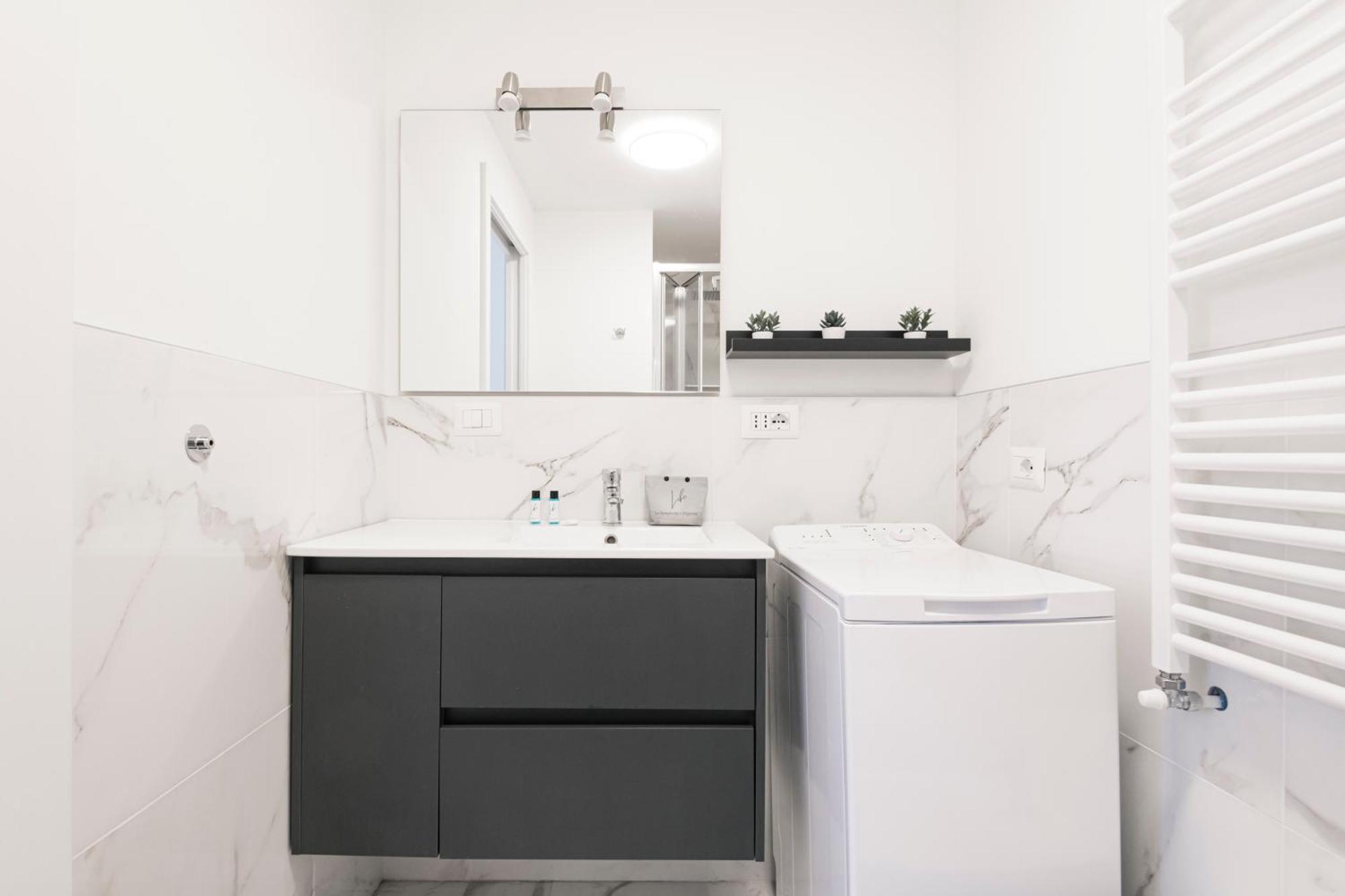 Easylife - Appartamento Elegante Moderno E Accogliente - La Tua Oasi In Citta Милан Экстерьер фото